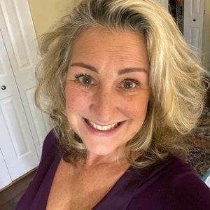 Meet your Posher, Vicki